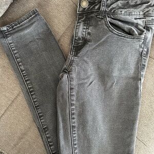 American Eagle Outfitters Gray Skinny Jeans with Vintage Look